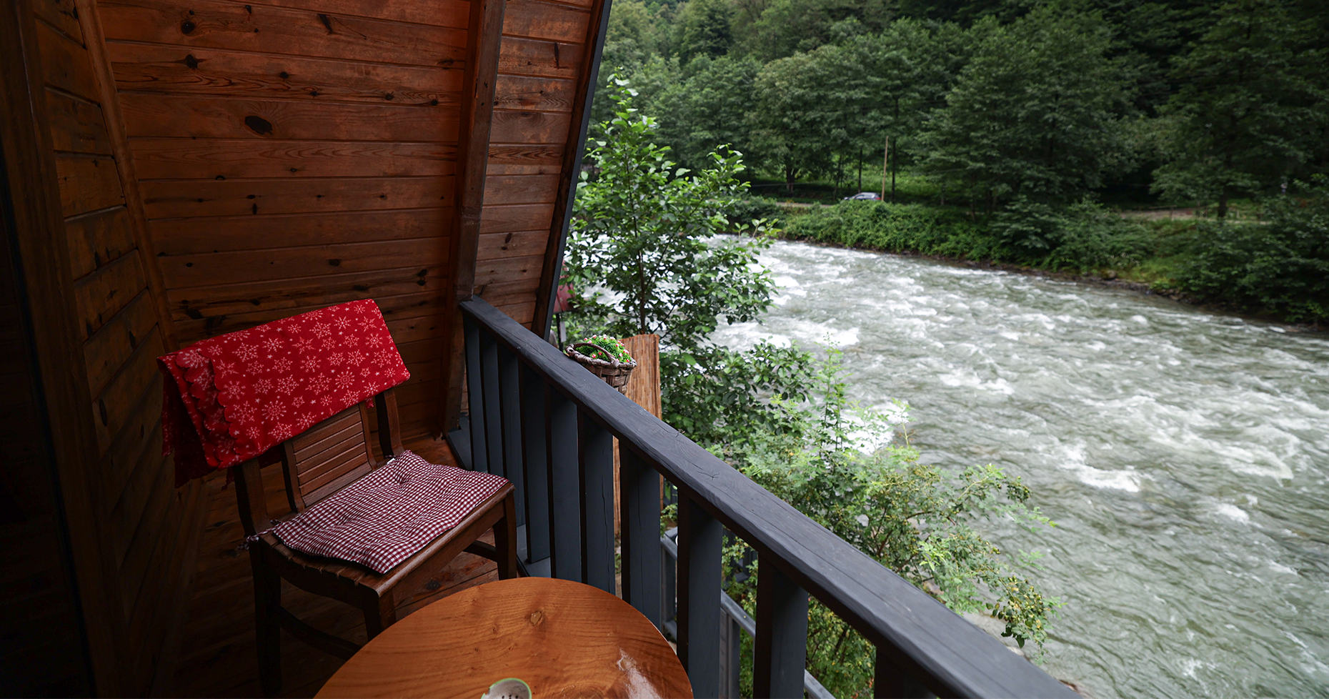Kıyı Bungalov Villa — Çamlıhemşin Rize bungalov evi