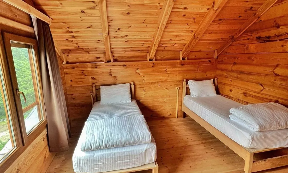 Panorama Bungalov Otel — Çamlıhemşin Rize bungalov evi
